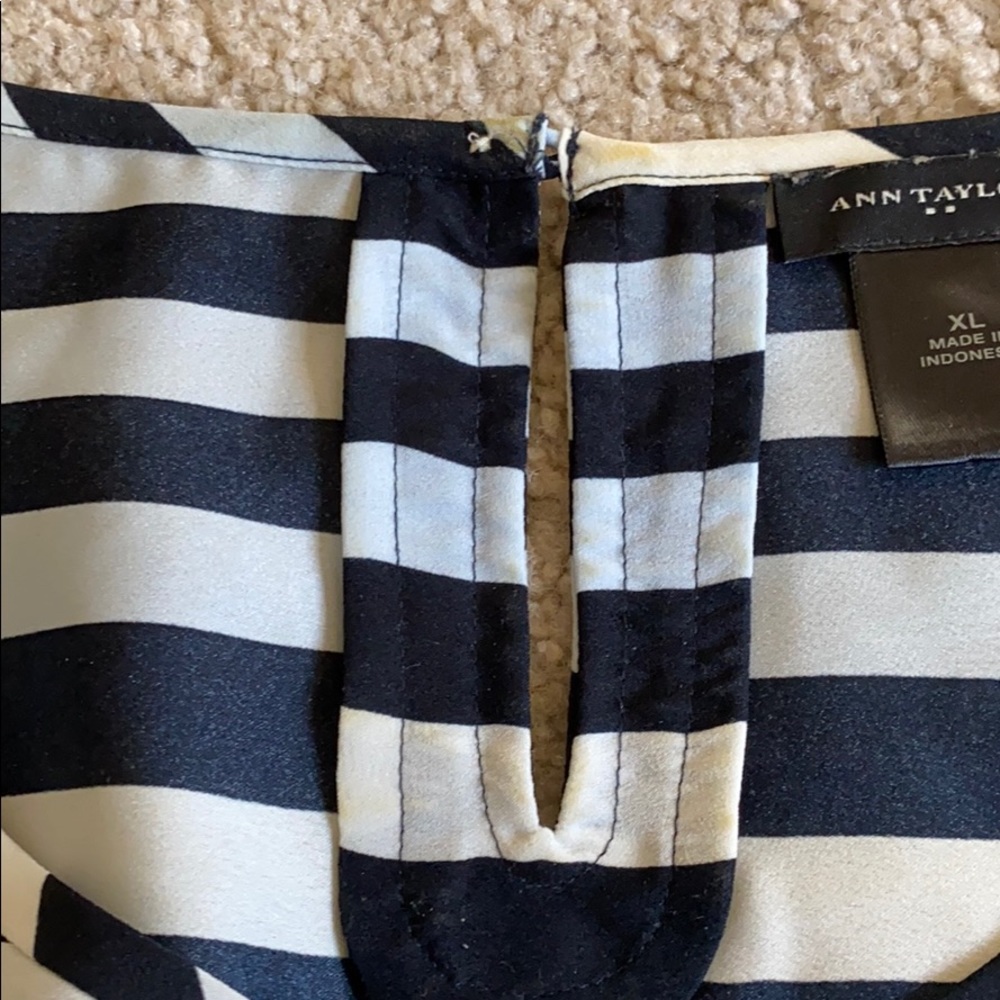 Striped top - Picture 2 of 2